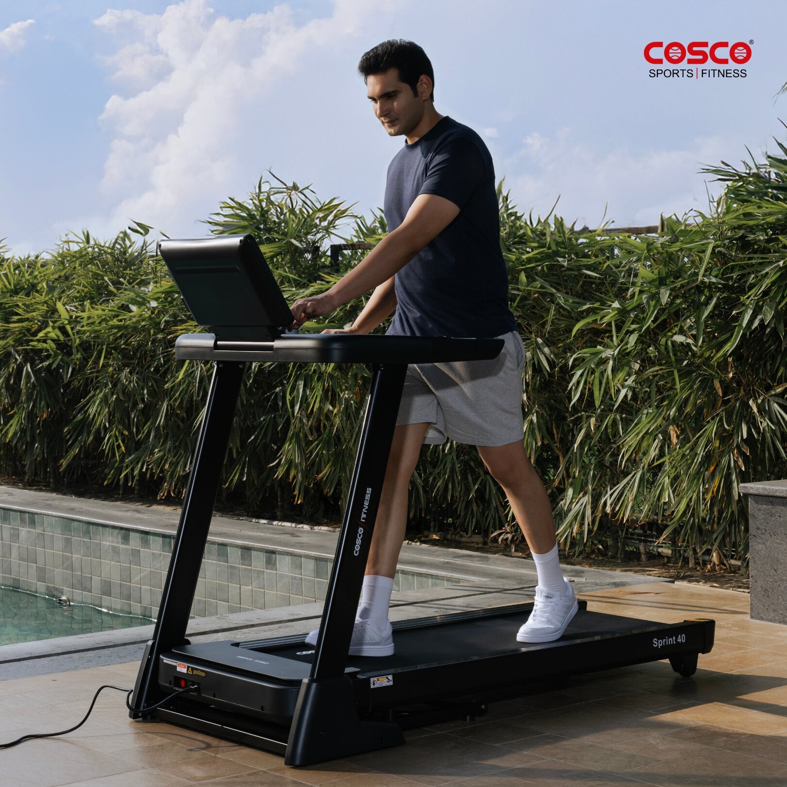 Sprint 40 Treadmill Main image