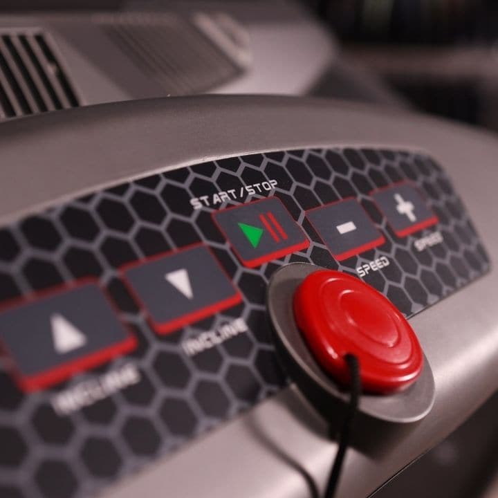 AC 800 Treadmill
