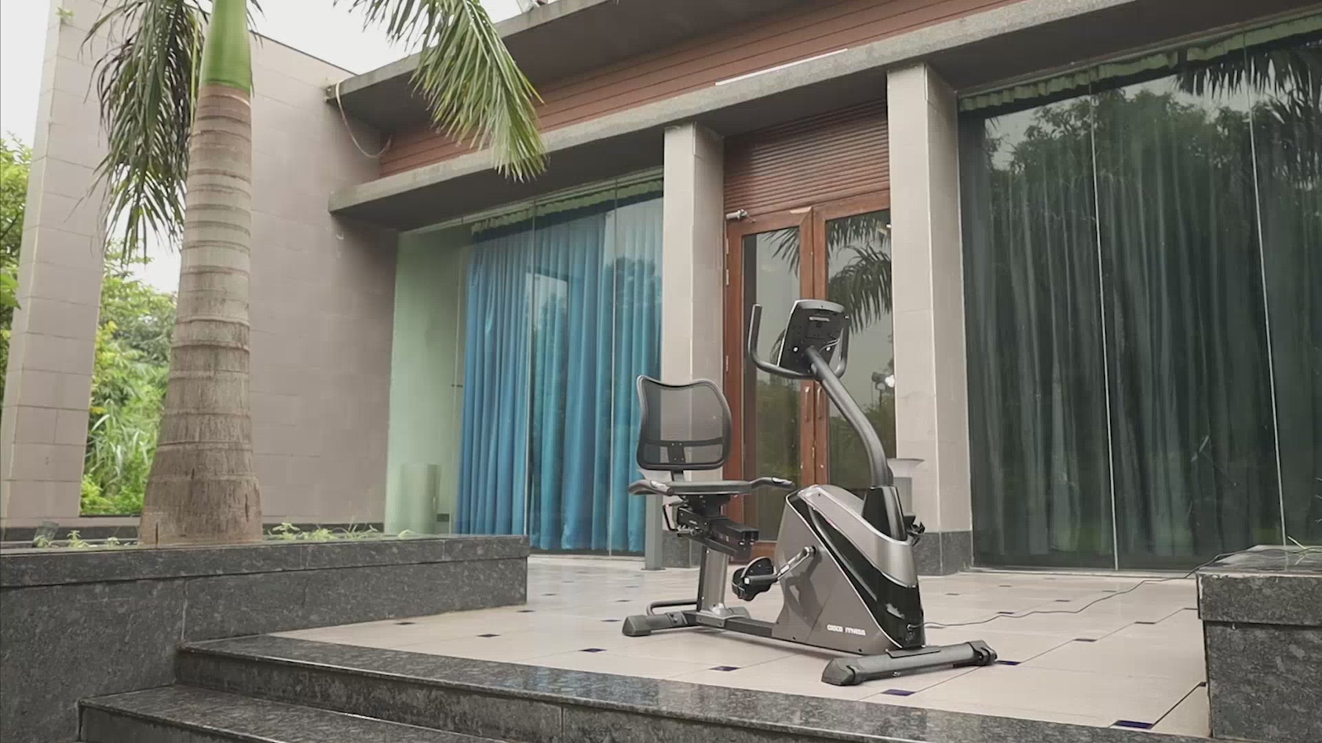 CEB-R8M Recumbent Bike with 16Level Automatic Tension